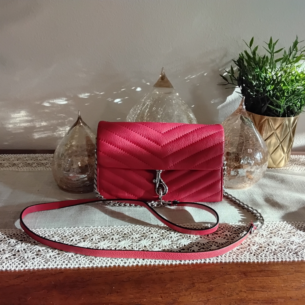 ❤️Rebecca Minkoff Red Quilted Crossbody Bag❤️